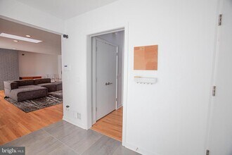 92 Overbrook Dr in Princeton, NJ - Building Photo - Building Photo