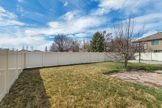 2867 W 400 S in Lehi, UT - Building Photo - Building Photo