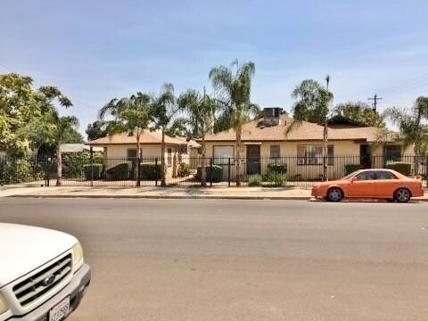 1315 Haley St in Bakersfield, CA - Foto de edificio