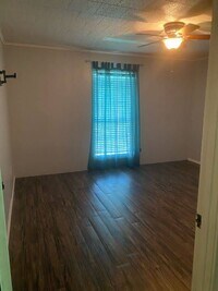 105 Simon Latour Rd photo'