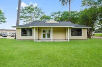 3408 Balboa Cir photo'