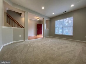 4929 Chaste Tree Pl in Woodbridge, VA - Building Photo - Building Photo