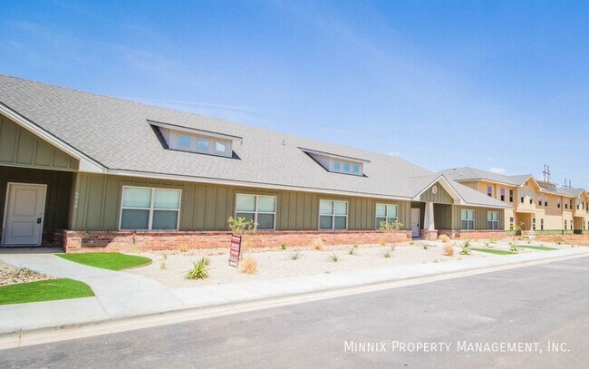 6916 21st. St. in Lubbock, TX - Building Photo - Building Photo