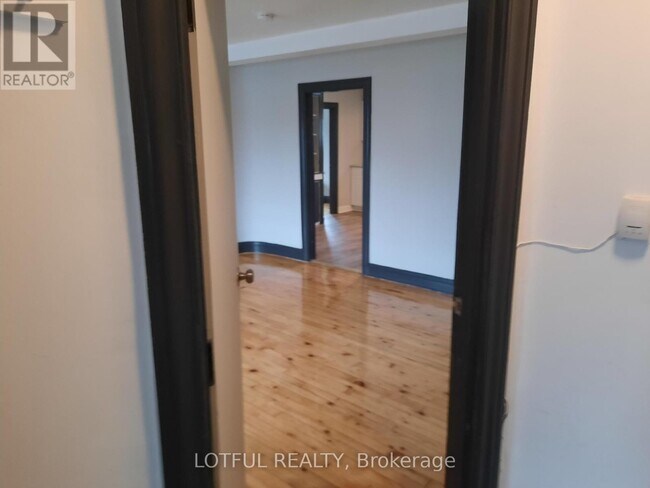 31 Main St N in North Dundas, ON - Building Photo - Building Photo