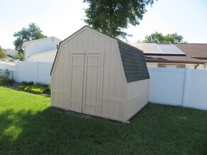 7895 Pavilion Dr in Severn, MD - Building Photo - Building Photo