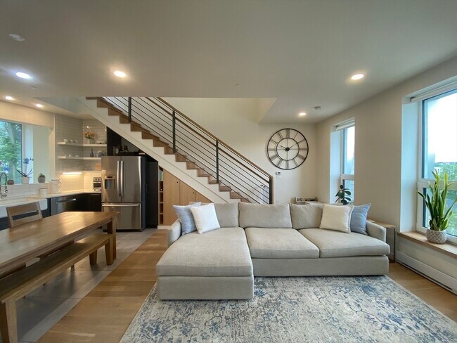 property at 78 Fort Ave