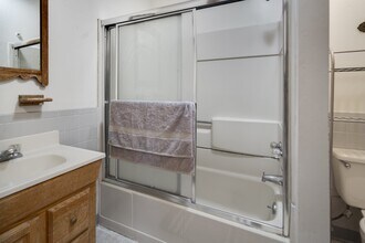 414 Eddy St, Unit 1 in Ithaca, NY - Building Photo - Building Photo