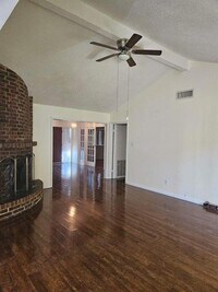 7823 Barberton Dr photo'