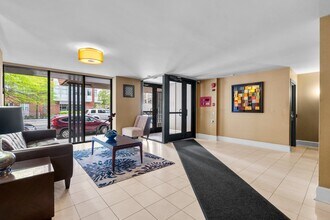 1245 13th St NW, Unit 600 in Washington, DC - Foto de edificio - Building Photo