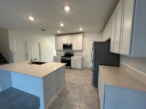 2275 Pocky Wy in Kissimmee, FL - Building Photo - Building Photo