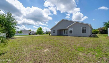 3402 Cherry Ridge Rd in Lynn Haven, FL - Building Photo - Building Photo