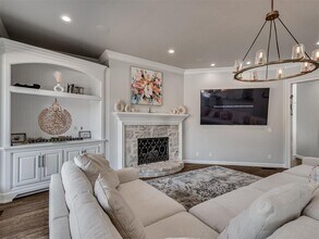 18601 Wolf Creek Dr in Edmond, OK - Building Photo - Building Photo