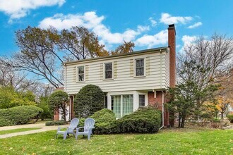4350 Bobolink Terrace in Skokie, IL - Building Photo - Building Photo