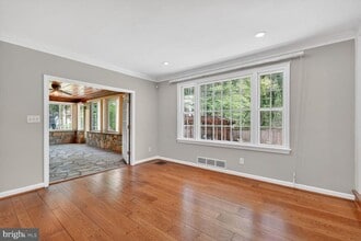 5109 Blue Ridge Ave in Annandale, VA - Building Photo - Building Photo