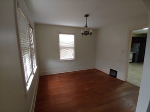 13 Alexander Ave in Freehold, NJ - Building Photo - Building Photo