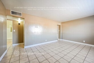 11207 W Oregon Ave in Youngtown, AZ - Building Photo - Building Photo