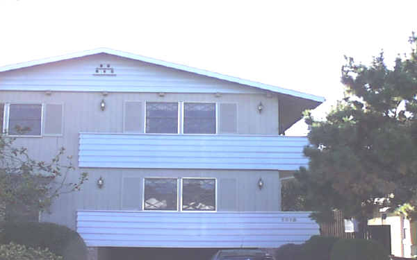 1518 Berkeley St in Santa Monica, CA - Building Photo