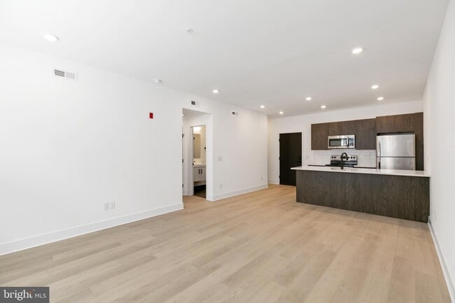 property at 3045-51 Richmond St