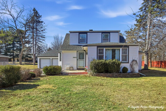 property at 10219 W Illinois Ave