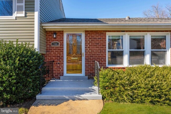 700 N Mansfield St in Alexandria, VA - Building Photo - Building Photo