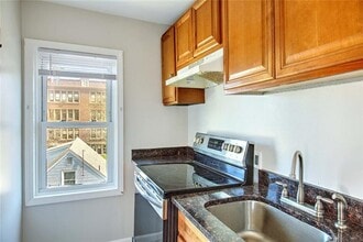 24 Ida St in Providence, RI - Building Photo - Building Photo