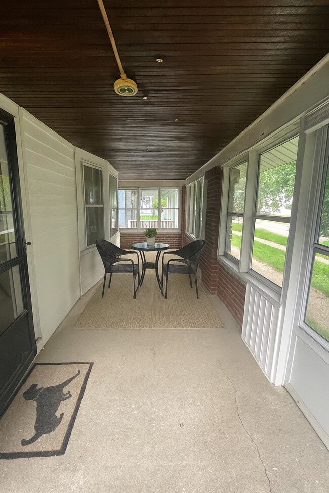 property at 1054 Hovey St SW