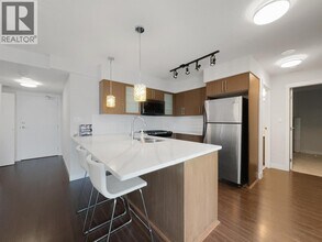 8068 Westminster Hwy in Richmond, BC - Building Photo - Building Photo