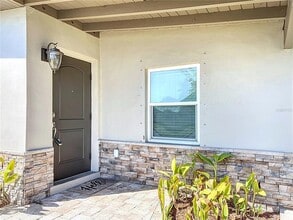 21402 Meehan Ave in Port Charlotte, FL - Building Photo - Building Photo