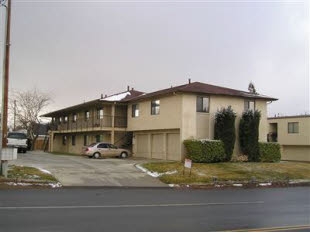 21311 Golden Hills Blvd in Tehachapi, CA - Building Photo