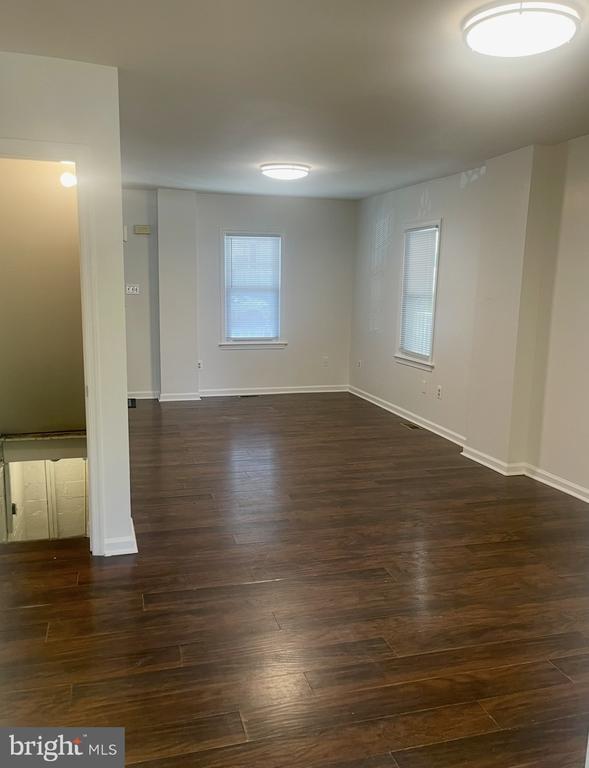 property at 6322 Magnolia Ave