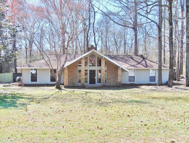 property at 523 Rusk Dr