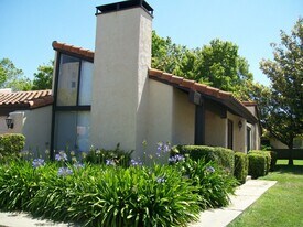 44 Del Sol Ct in San Luis Obispo, CA - Building Photo