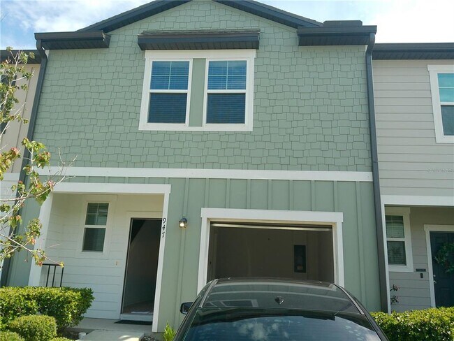 property at 947 Grandin St