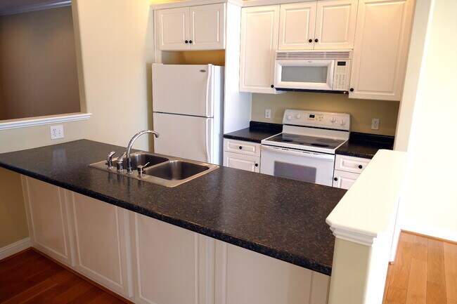 104 Mahler Ave in Cookeville, TN - Building Photo - Building Photo