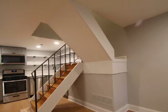 2034 Mt Vernon St in Philadelphia, PA - Building Photo - Building Photo