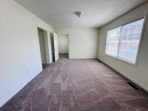 905 Progress St NW in Blacksburg, VA - Foto de edificio - Building Photo