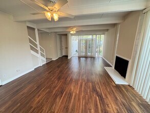 11500 Rochester Ave, Unit 11500 in Los Angeles, CA - Building Photo - Building Photo