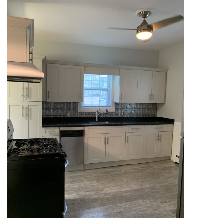 8 Otis St, Unit 2 in Somerville, MA - Foto de edificio