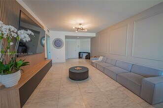 18201 Collins Ave, Unit 1201 in Sunny Isles Beach, FL - Building Photo - Building Photo