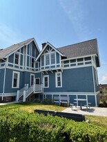 1201 N Garden St in Bellingham, WA - Building Photo