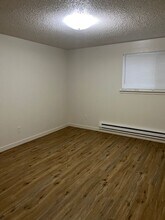 6406-6404 104th St E in Puyallup, WA - Foto de edificio - Building Photo