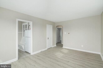 801 EATON Rd in Drexel Hill, PA - Building Photo - Building Photo