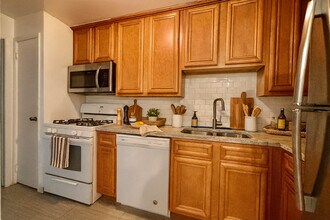 938 Ontario St in Oak Park, IL - Building Photo - Building Photo