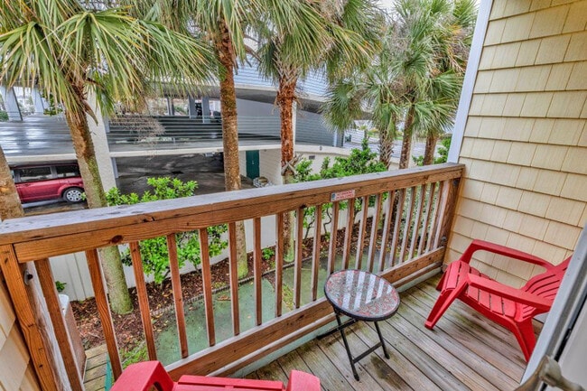 4314 S Ocean Blvd in North Myrtle Beach, SC - Building Photo - Building Photo