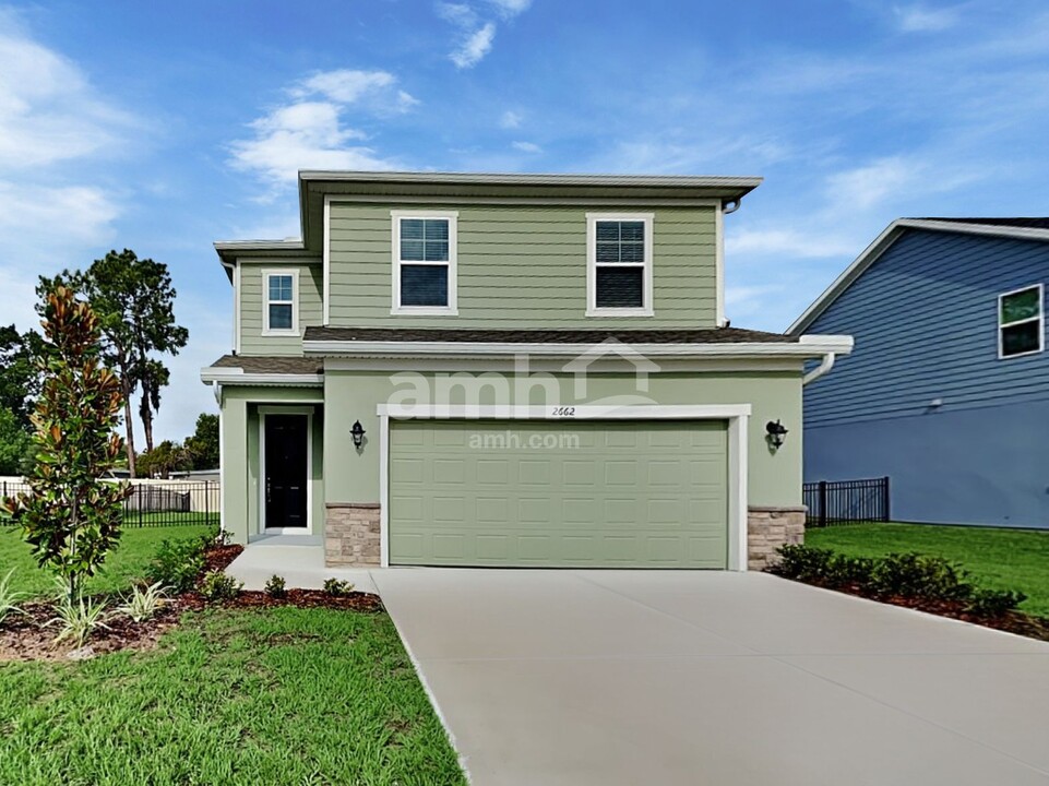 2662 Sunrise Lndg Lp in Tavares, FL - Building Photo