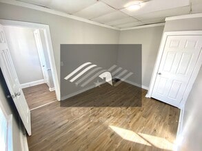 906 Vine St in Hamilton, OH - Building Photo - Building Photo