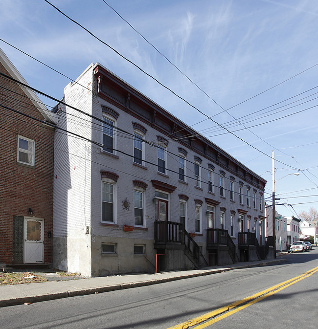 1329-1335 15th St in Troy, NY - Building Photo - Building Photo