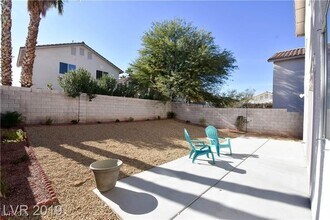 1029 Sweeping Vine Ave in Las Vegas, NV - Building Photo - Building Photo