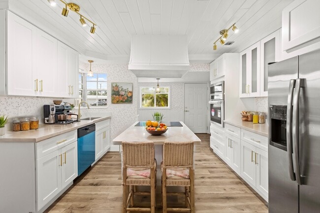 property at 379 Garden Blvd