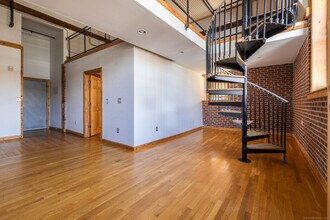 325 Myrtle Ave in Bridgeport, CT - Building Photo - Building Photo